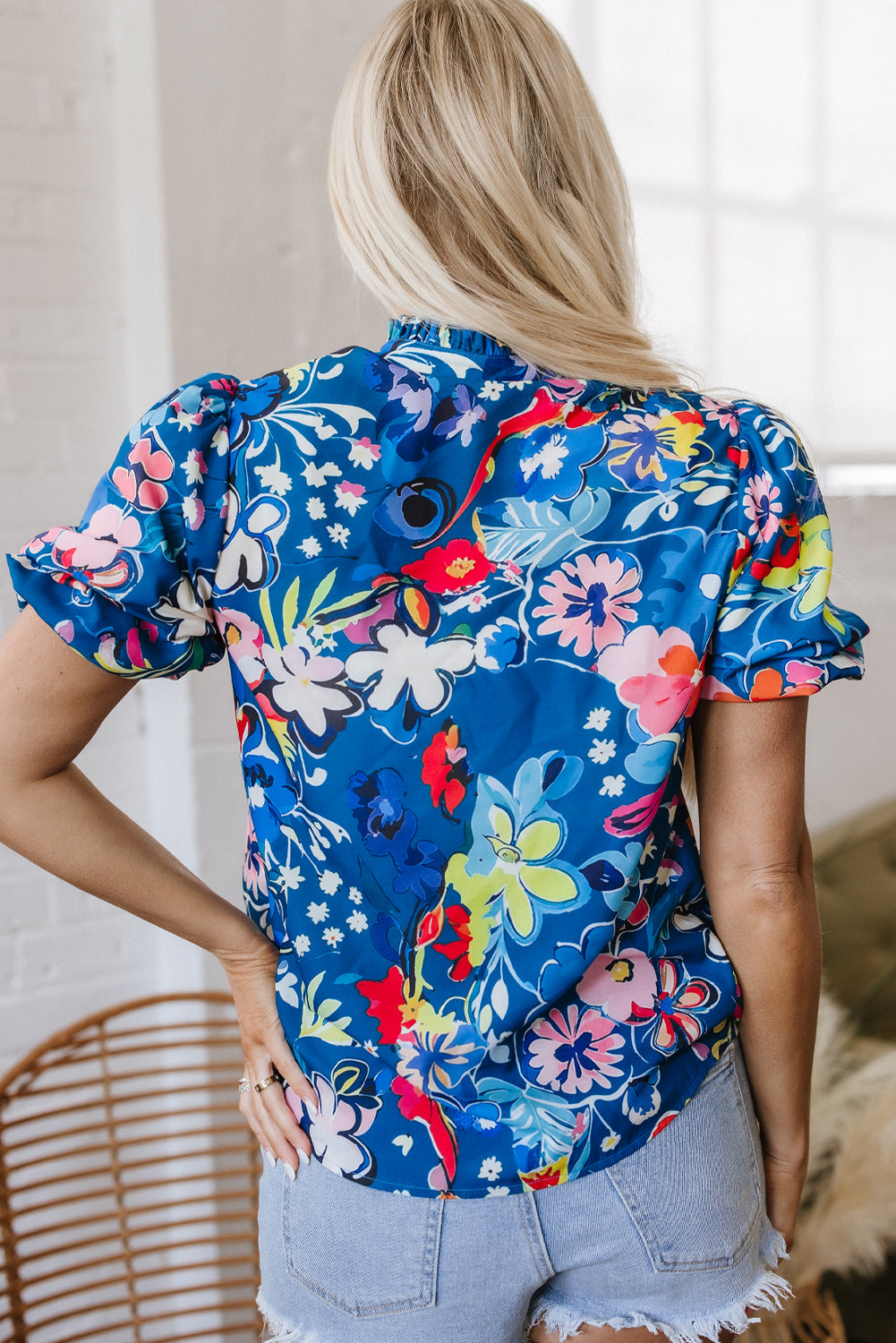 Ainara Flower Puff Short Sleeve Loose Blouse-1